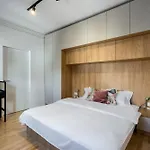 Echo Piata Victoriei Sanador *