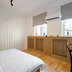 Echo Piata Victoriei Sanador *