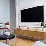 Echo Piata Victoriei Sanador