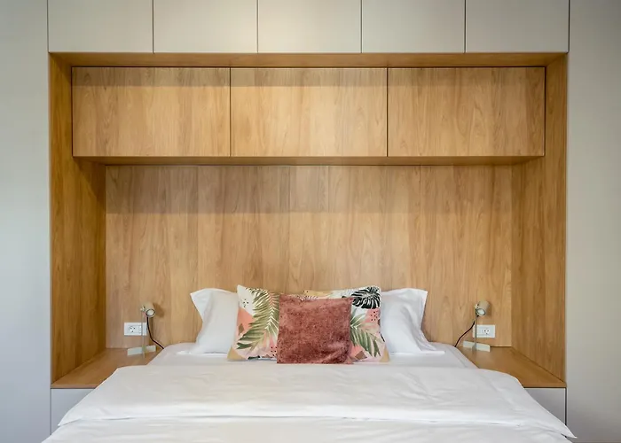 Echo Piata Victoriei Sanador