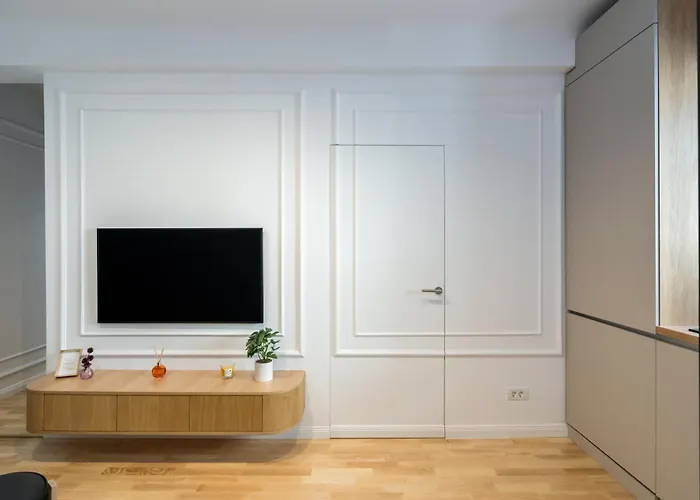 Echo Piata Victoriei Sanador *