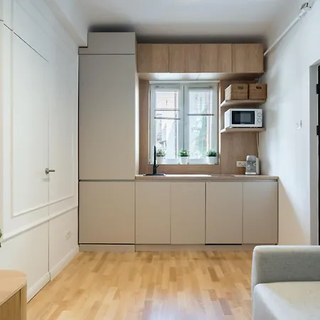 Echo Piata Victoriei Sanador