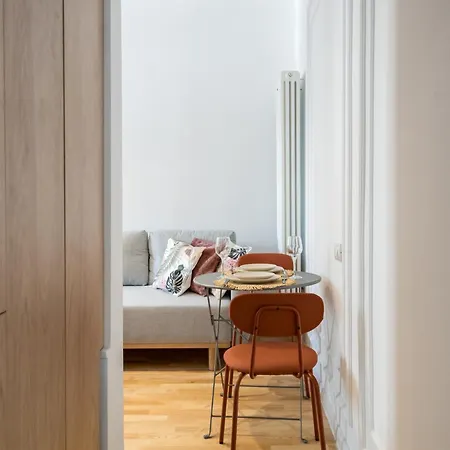 Echo | Piata Victoriei | Sanador Apartamento