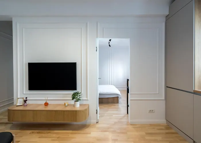 Echo Piata Victoriei Sanador